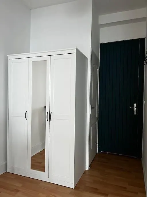 Appartement Beau Studio Cosy Et Meuble Loos Lez Lille, France